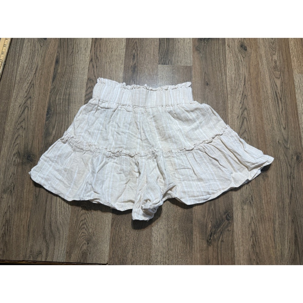 Vanilla Star Shorts Women XS Beige Juniors Linen Blend Striped Tiered Excellent - Picture 2 of 12